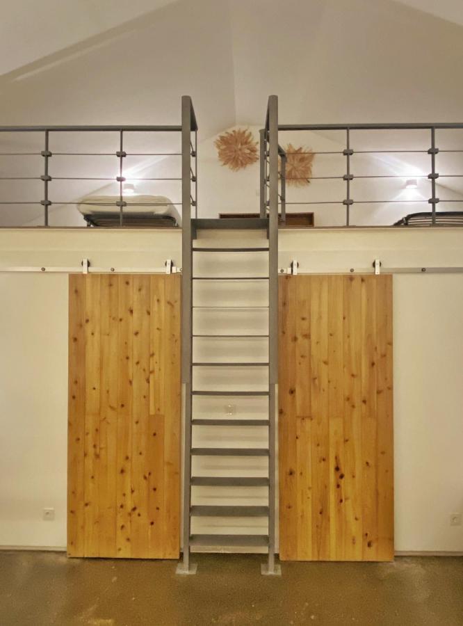 Angra do Heroísmo Casa Do Pisao - Cosy And Modern Two-Bedroom Townhouse מראה חיצוני תמונה