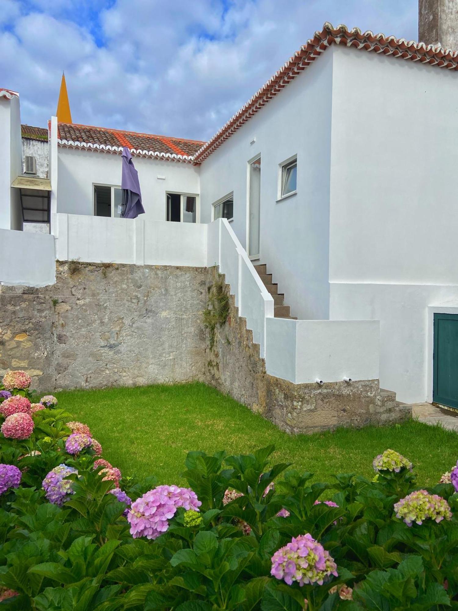 Angra do Heroísmo Casa Do Pisao - Cosy And Modern Two-Bedroom Townhouse מראה חיצוני תמונה