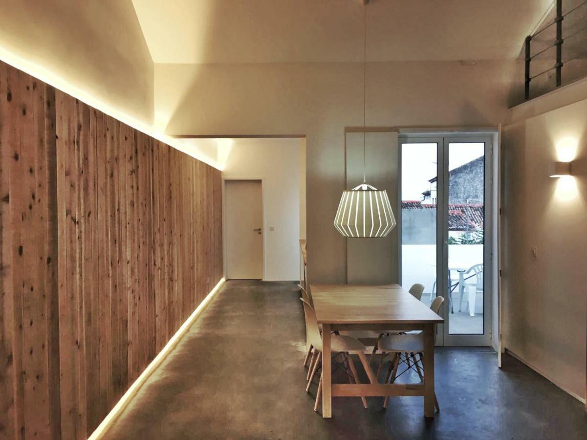 Angra do Heroísmo Casa Do Pisao - Cosy And Modern Two-Bedroom Townhouse מראה חיצוני תמונה